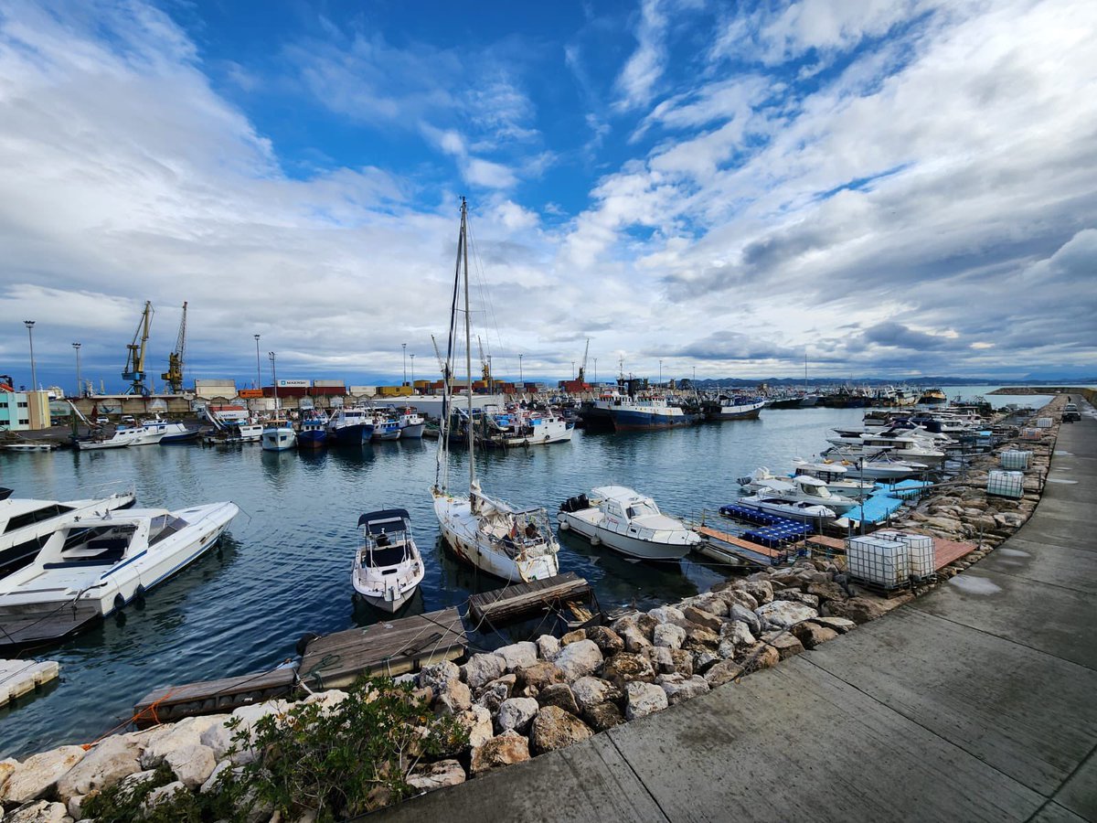 Port of Durrës tweet media