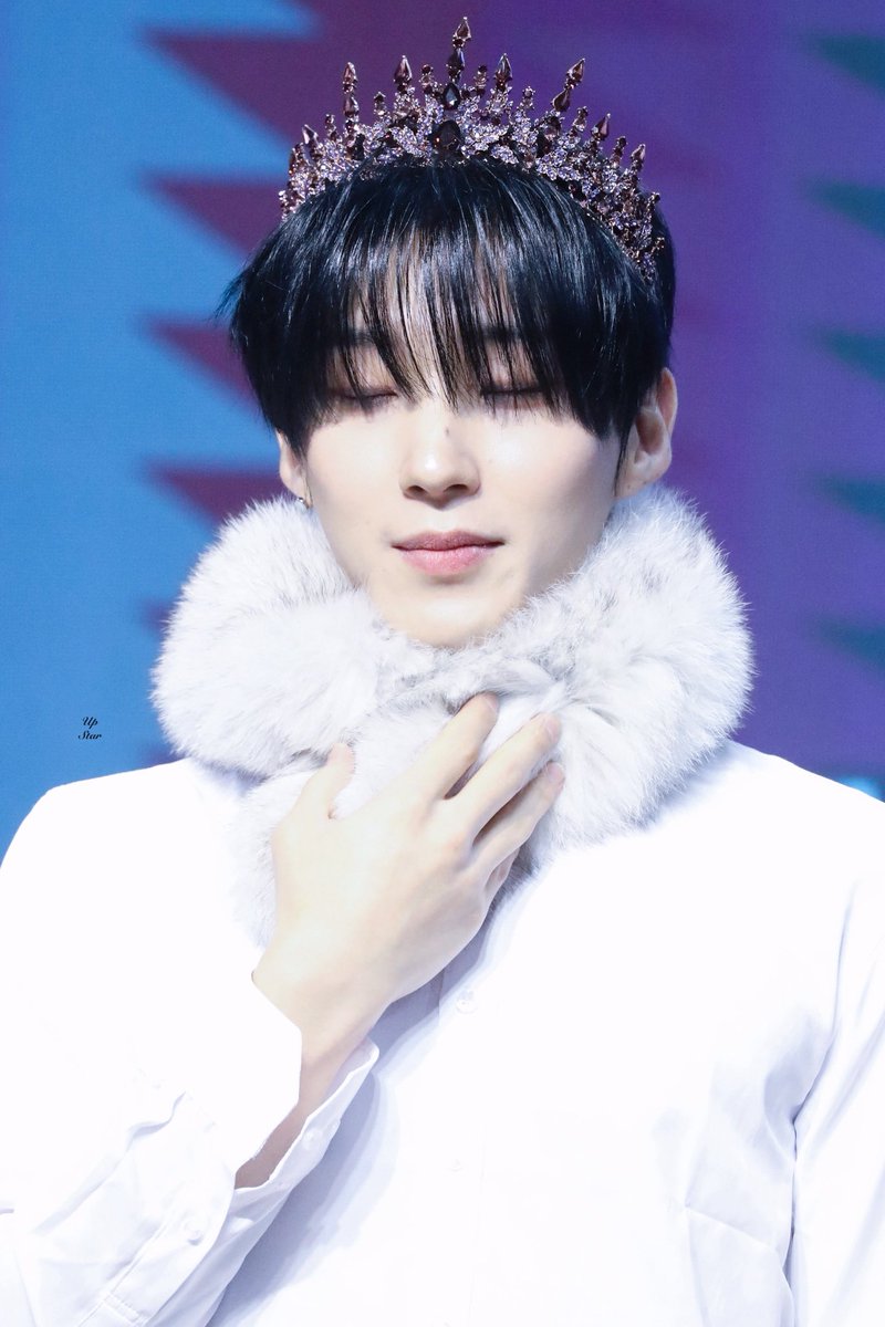 231111 종업이와 함께했던 
2년 전 빼빼로데이🖤🍫

<a href="/jongup_official/">Jongup_Official</a> 
#문종업 #MoonJongUp #文鐘業