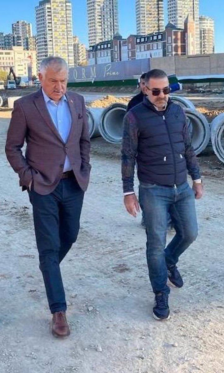 ❗️İstanbul Büyükşehir Belediyesi’yle ilgili hazırlanan iddianame mahkeme sunuldu

❗️Zeydan Karalar ile birlikte Aziz İhsan Aktaş Suç Örgütü dosyasında sanık olan Yusuf Yıldız’ın kontrolündeki şirketlere KİK bir yaptırım uygulayacak mı? İçişleri Bakanlığı suç örgütü iddianamesinde