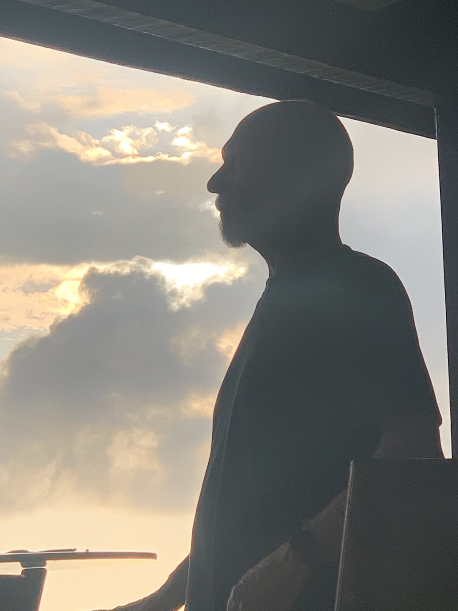 "In the Game of Life Intensive we see and realize that life is not solid, substantial or permanent, we relax and enjoy the gifts that life brings us naturally, and our ordinary life becomes the very playing field of awakening.”
-Genpo Roshi.
bigmind.org/event-6353519