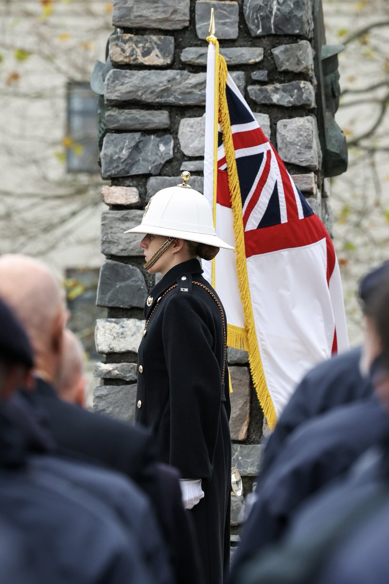 HMNB Devonport tweet media