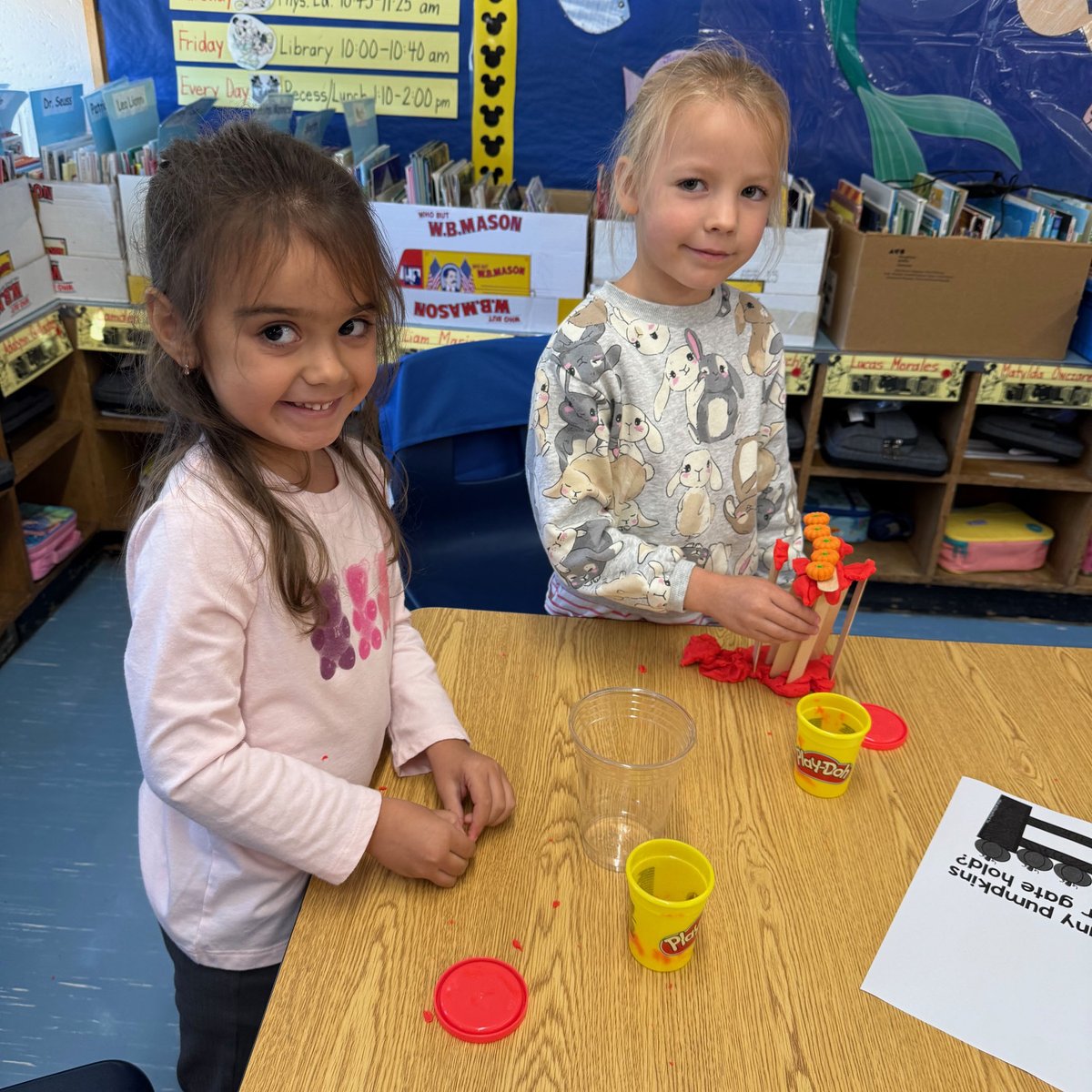 LUFSD_Libraries's tweet image. Daniel library is a hub of innovation! Kindergartners are engineering pumpkin gates, and 3rd graders are collaborating to "Save Fred." So much hands-on problem-solving! @LindenhurstUFSD #LUFSD