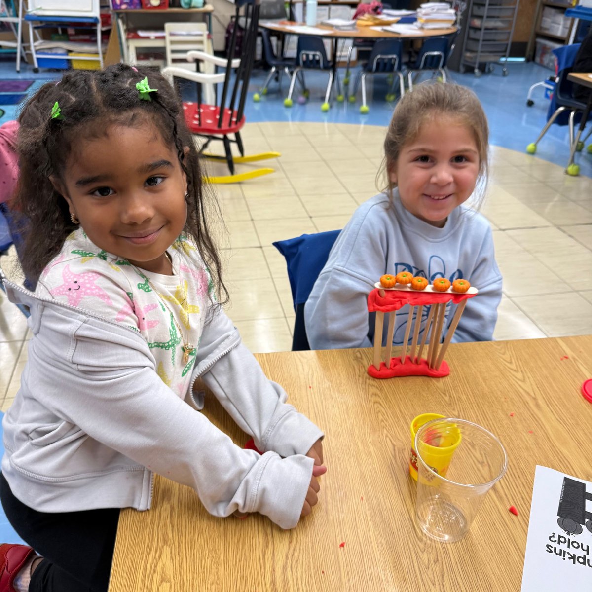 LUFSD_Libraries's tweet image. Daniel library is a hub of innovation! Kindergartners are engineering pumpkin gates, and 3rd graders are collaborating to "Save Fred." So much hands-on problem-solving! @LindenhurstUFSD #LUFSD