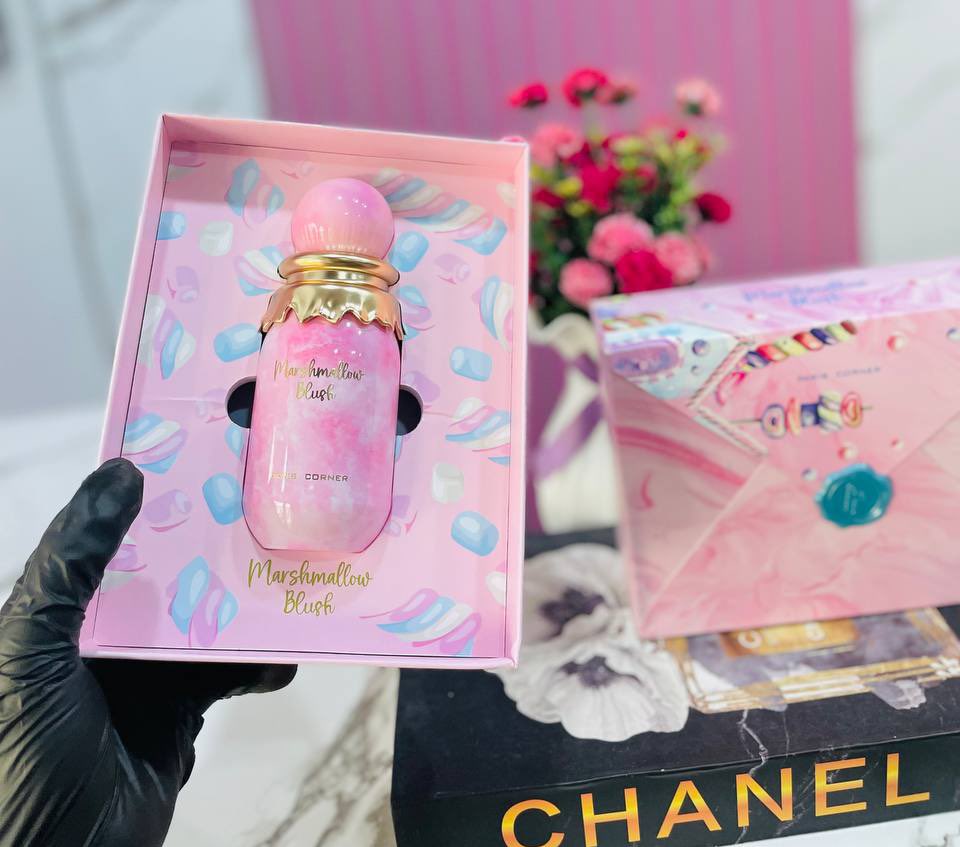 The base is a comforting embrace of creamy musk, sugary candy scents, and fluffy marshmallows, leaving a warm, delectable trail that lingers like a sweet memory