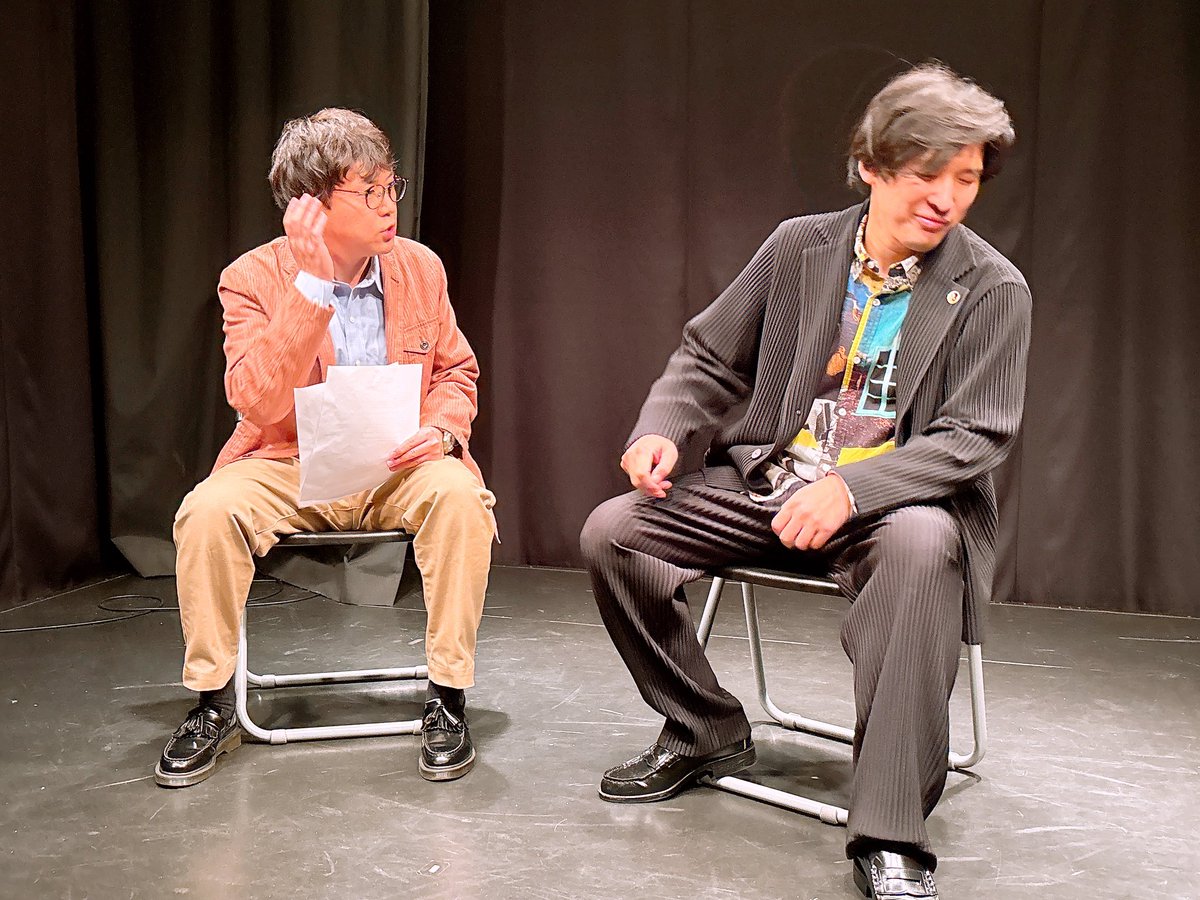 owarai7107's tweet photo. ネタとフリマの二部構成ライブ vol.3
2025.11.9 ネタ中 📸(敬称略•全編撮影可)
#KINSEI https://t.co/r9UqZz4ZQI