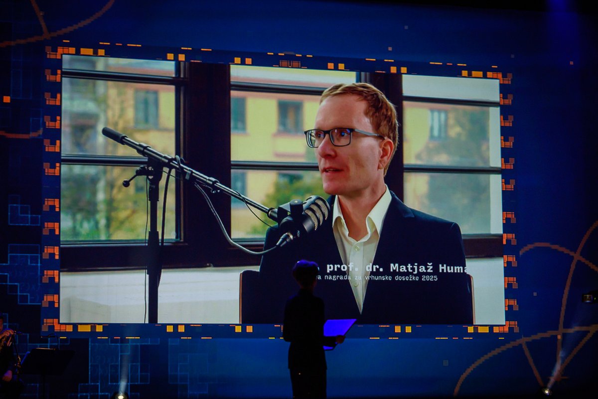 Humar Lab (Matjaž Humar) tweet media