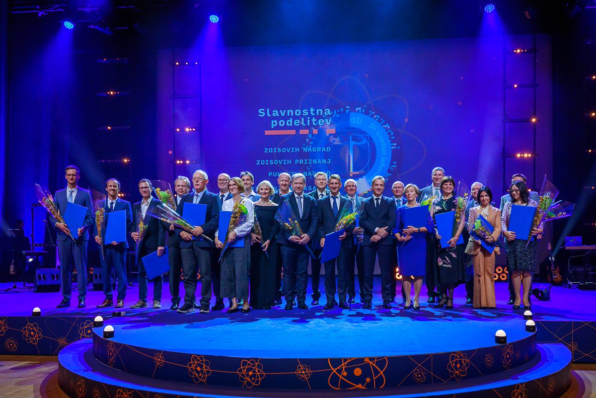 Humar Lab (Matjaž Humar) tweet media