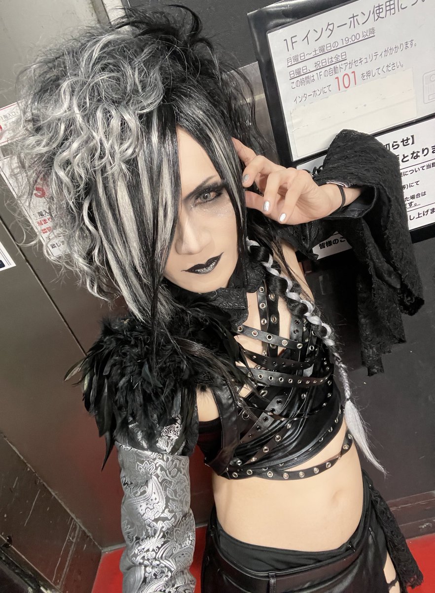 Zeke Deux / La'veil MizeriA ☪ 渚月 (@ZekeDeux_Nazuki) / Posts / X