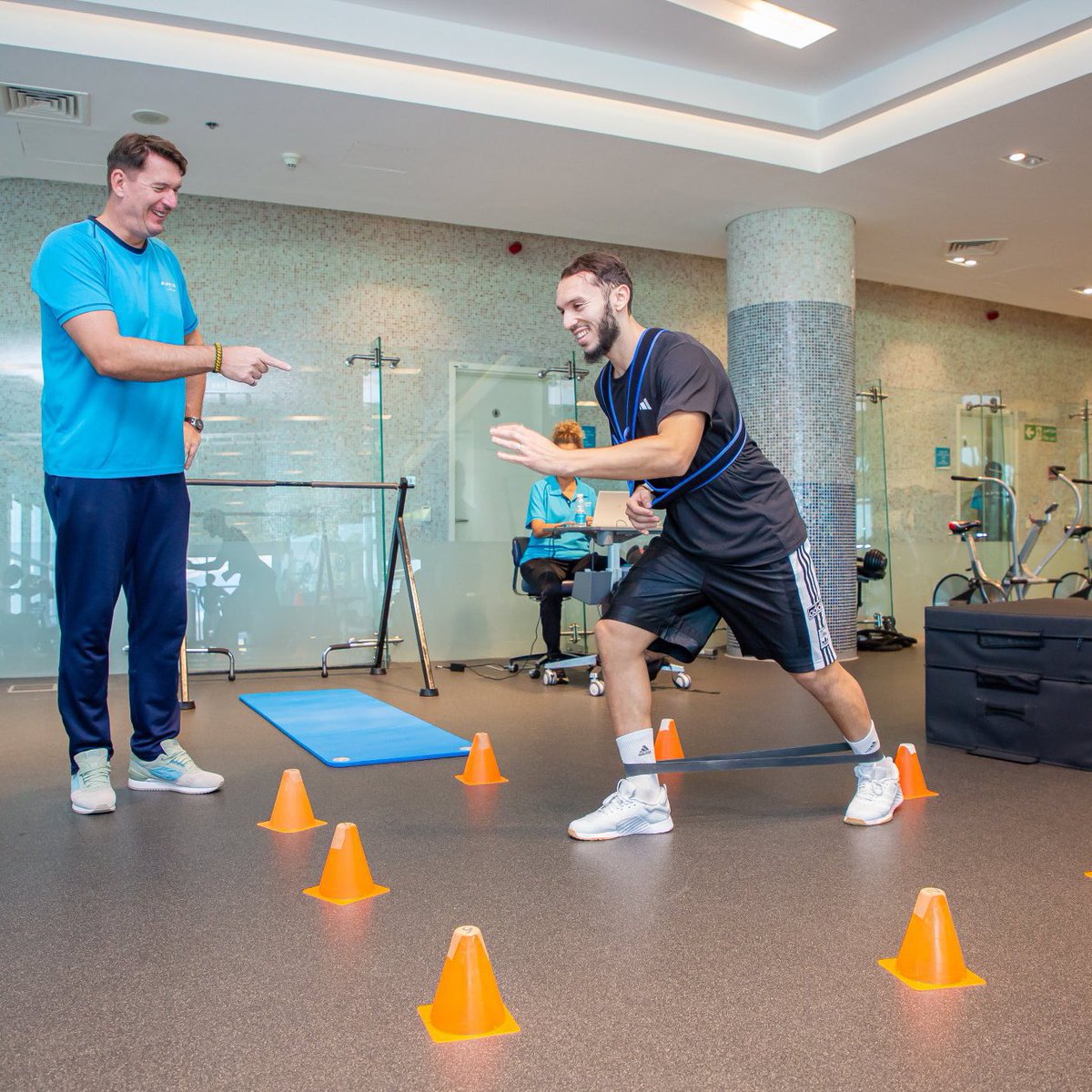 Des nouvelles d’Amine Gouiri qui poursuit sa rééducation au Qatar.

#TeamOM #OM | <a href="/Aspetar/">Aspetar سبيتار</a>