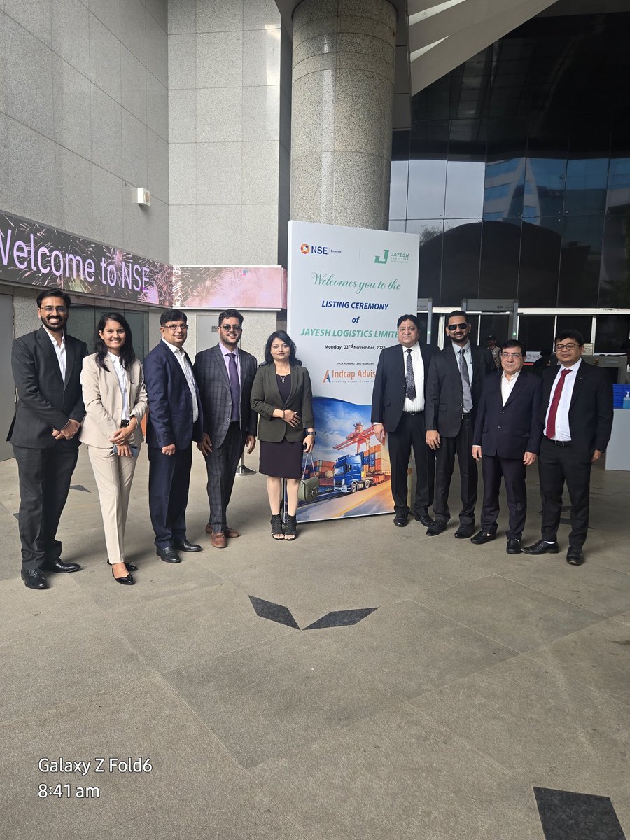 tio2dioxide's tweet photo. Team ##JayeshLogistics
Nse Listing! https://t.co/yrg6VsHEoT