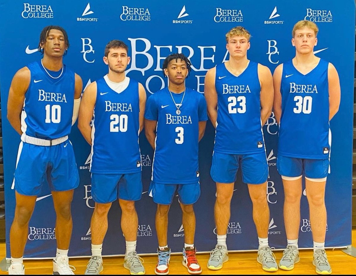 Last “first day” for a special senior class. Can’t believe how fast it’s gone. We owe it to them to make every day count and help make this year unforgettable 💙