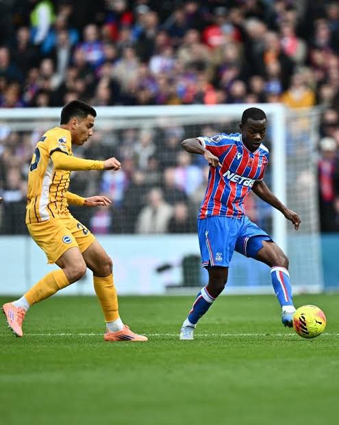 CPFC_Tampa's tweet photo. How good was Tyrick Mitchell off-ball vs Brighton?

13 ball recoveries = 2nd most in a PL match this season &amp; 4th most across Europe’s Big 5 leagues

8 tackles = 3rd most in a PL match all season

1 of just 3 players across Europe’s Big 5 with 8+ tackles &amp; 10+ recoveries

#CPFC https://t.co/WDvyt4VW8r