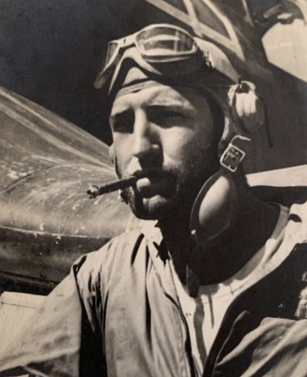 PeterBurnsESPN's tweet image. My @RegionsBank Extra Point:

Honoring Walter Mayberry of @GatorsFB 

All-SEC Two way player in 1937
2,000 yards total offense as RB
Gators faced 57 passes all season, he intercepted 6 of them!

Enlisted in 1941, became fighter pilot in ‘42

3 confirmed kills as Pilot
Legend.