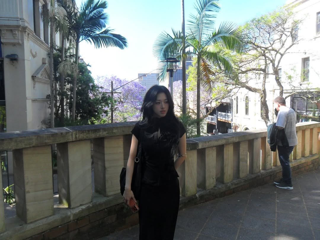 howurlytouse's tweet image. #HOWTOPOST
11/11/2025 | ❤️ ix2aiai INSTA POST UPDATE

🔗 instagram.com/p/DQ6BkY3k6Ov/…

(1/2)

#aiai #아이아이 #HOWTOUSE #하우투유즈