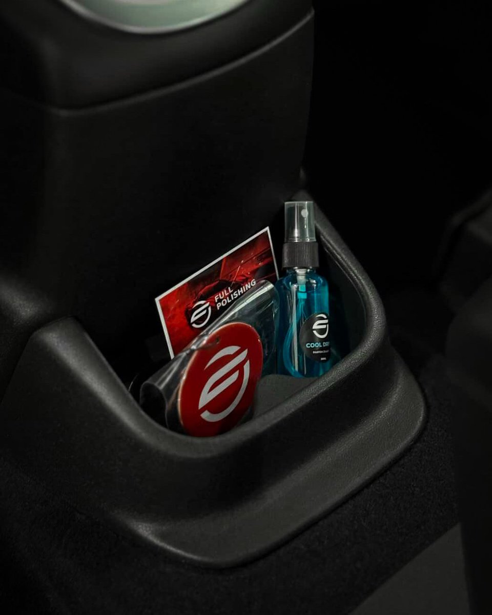 BozerDesigns's tweet image. Detailing product design 🚘🫧

#KeepCreating #Detailing