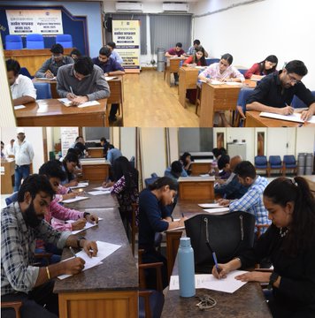 PIBSrinagar's tweet image. Ministry of I&amp;amp;B observed “Vigilance Awareness Week - 2025” focusing on the theme – “Vigilance: Our Shared Responsibility”. 

#VAW2025Activities
#IntegrityMatters
#VigilanceAwarenessWeek2025
#Ethics