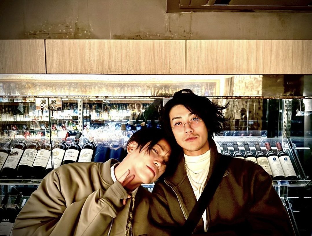 Chain_1OO4's tweet photo. え、生きてたらこんな幸せなことあるの？？じんかめ😭😭
ずっとずっと見たかった😭😭 https://t.co/xMwOFk9vjj