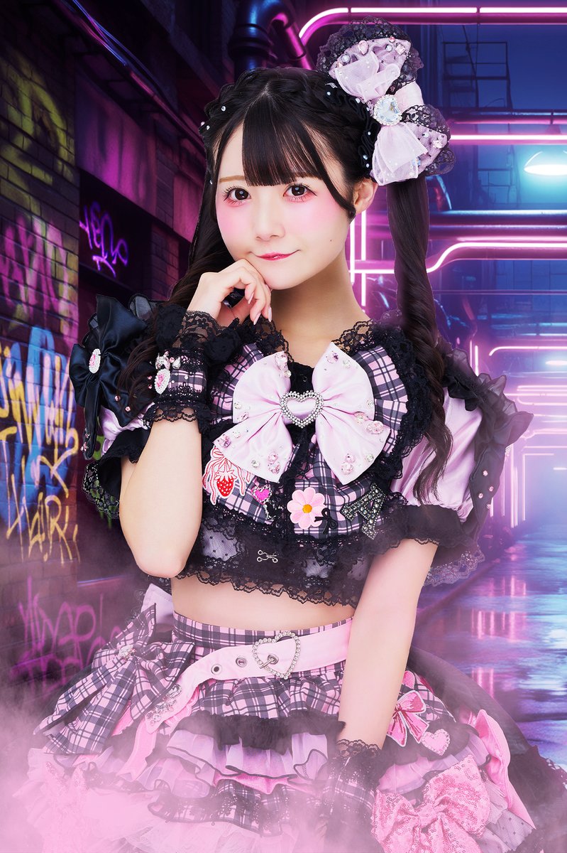 ROOKEYROOKEYS's tweet photo. 【新アー写公開】

◤￣￣￣￣￣￣￣￣￣￣￣￣￣￣￣

🗝️⟡𝑵𝒂𝒎𝒆 
姫園 あこ / @rookey_ako

🩷⟡𝑪𝒐𝒍𝒐𝒓
プリンセスピンク

「 あなたの公式プリンセス♡ 」

＿＿＿＿＿＿＿＿＿＿＿＿＿＿＿＿◢

#ルキルキ https://t.co/OmVCwjPdyw