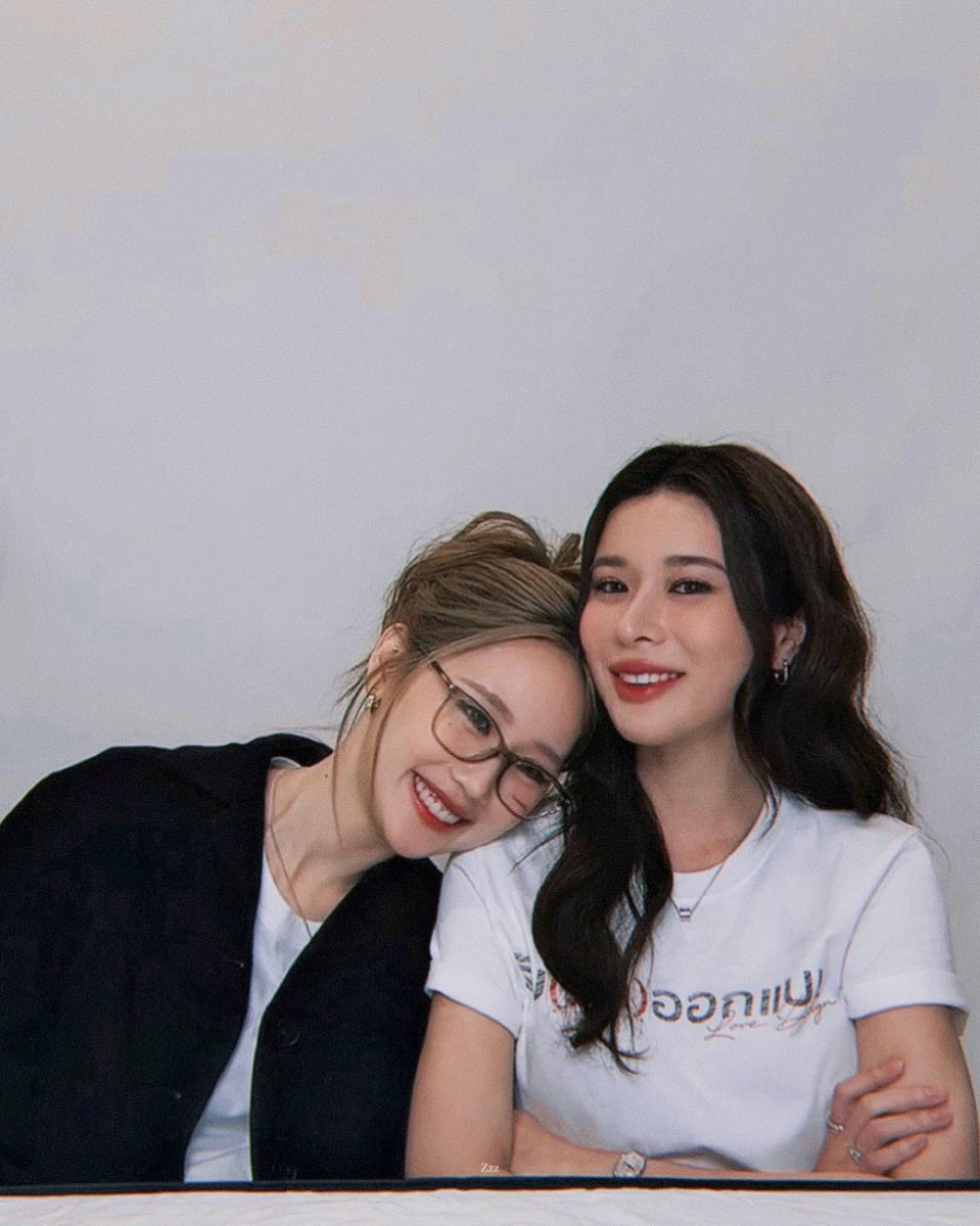 Zzz_point_II's tweet photo. #KaoJaneJaneKao #เก้าเจนเจนเก้า Cap

🧩

#janeeyeh #supassra_sp https://t.co/09fwZIVq5m