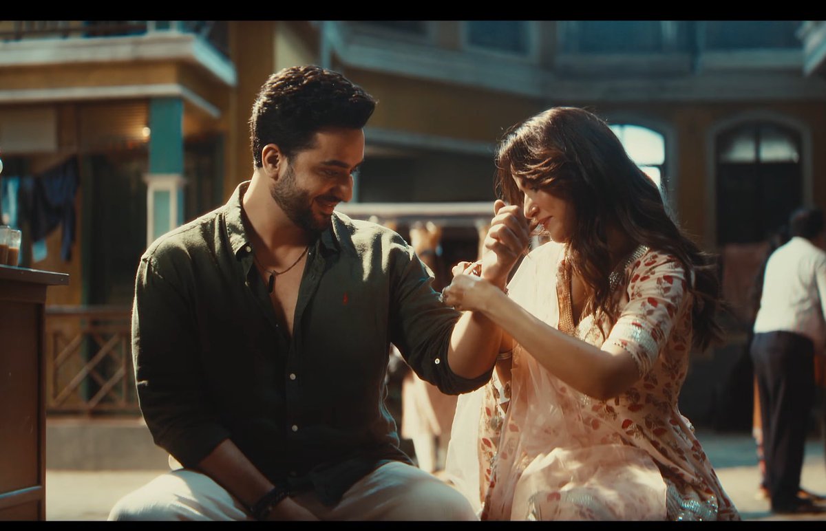 She looking so beautiful in the MV ❤️🥹

youtu.be/0vMFKiio--w?si…

#JasminBhasin #DilTeraTutega