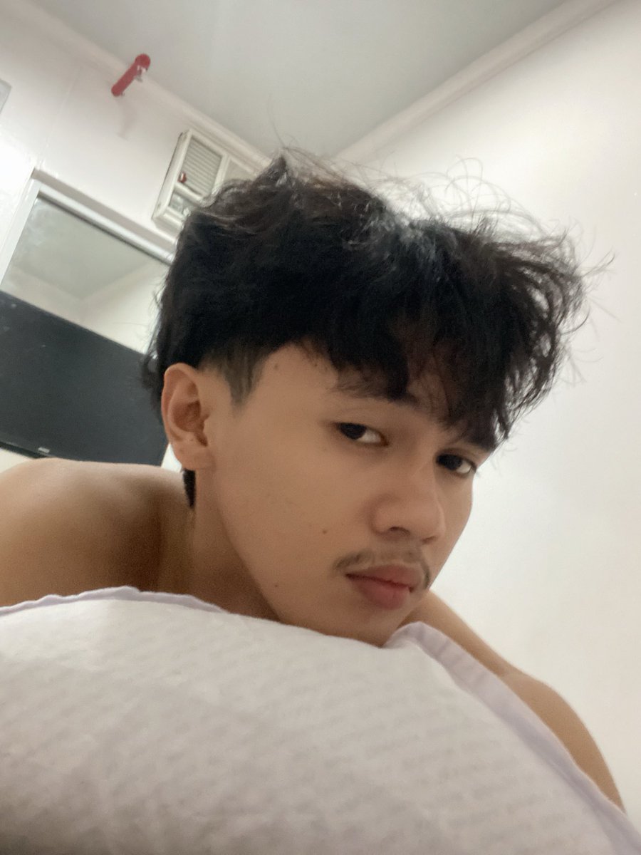 @ŷũřę🇵🇭🇯🇵 tweet media
