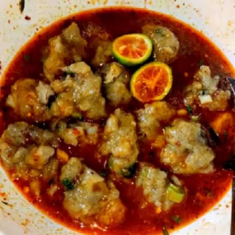 triaw_'s tweet photo. Perbaksoan pedas bikin ngiler🤤

a thread https://t.co/IQuZ6ZIRiT