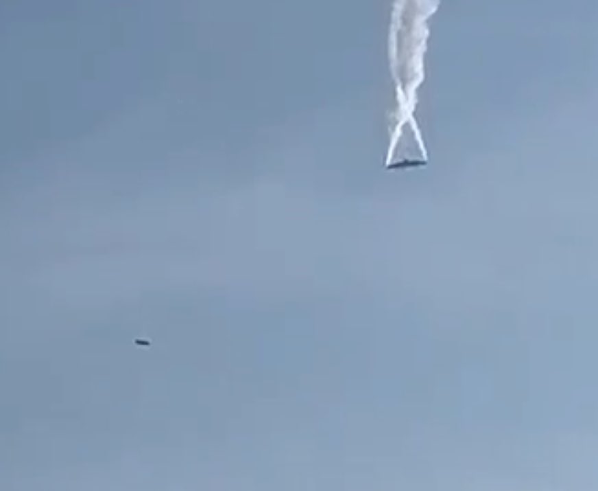 23 Aralık 2023 tarihinde Irak yerel seçimi 1 gün sonrası Pençe-Kilit Harekâtı bölgesinde 6 askerimiz şehit oldu
2yıl sonra dünkü Irak yerel seçiminin 1 gün sonrası uçağımız düştü. Vurulmuş ? 
Şehit olan Kahraman Askerlerimize rahmet diliyorum
Yüce Milletimizin Başı sağ olsun. 🇹🇷