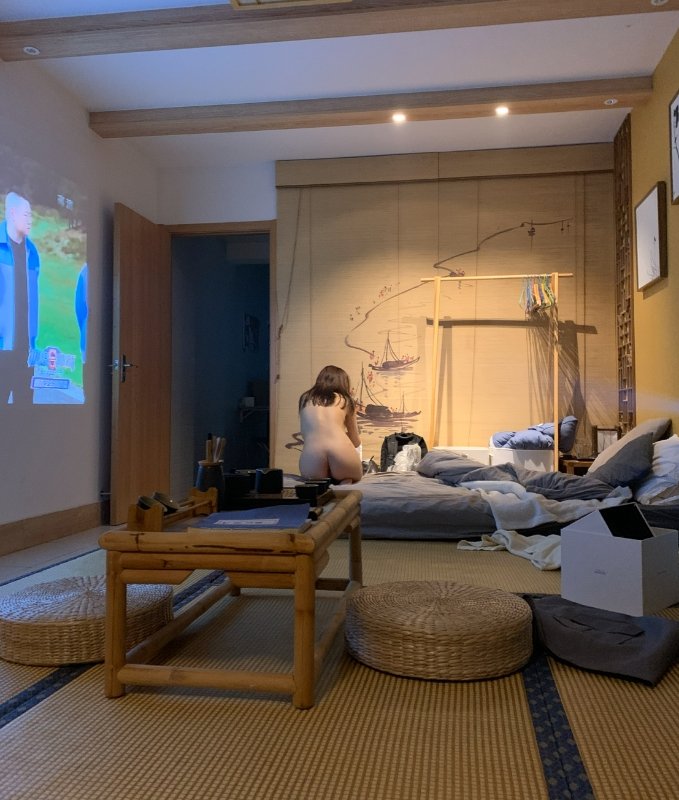 如此美妙，忍不住偷拍一张