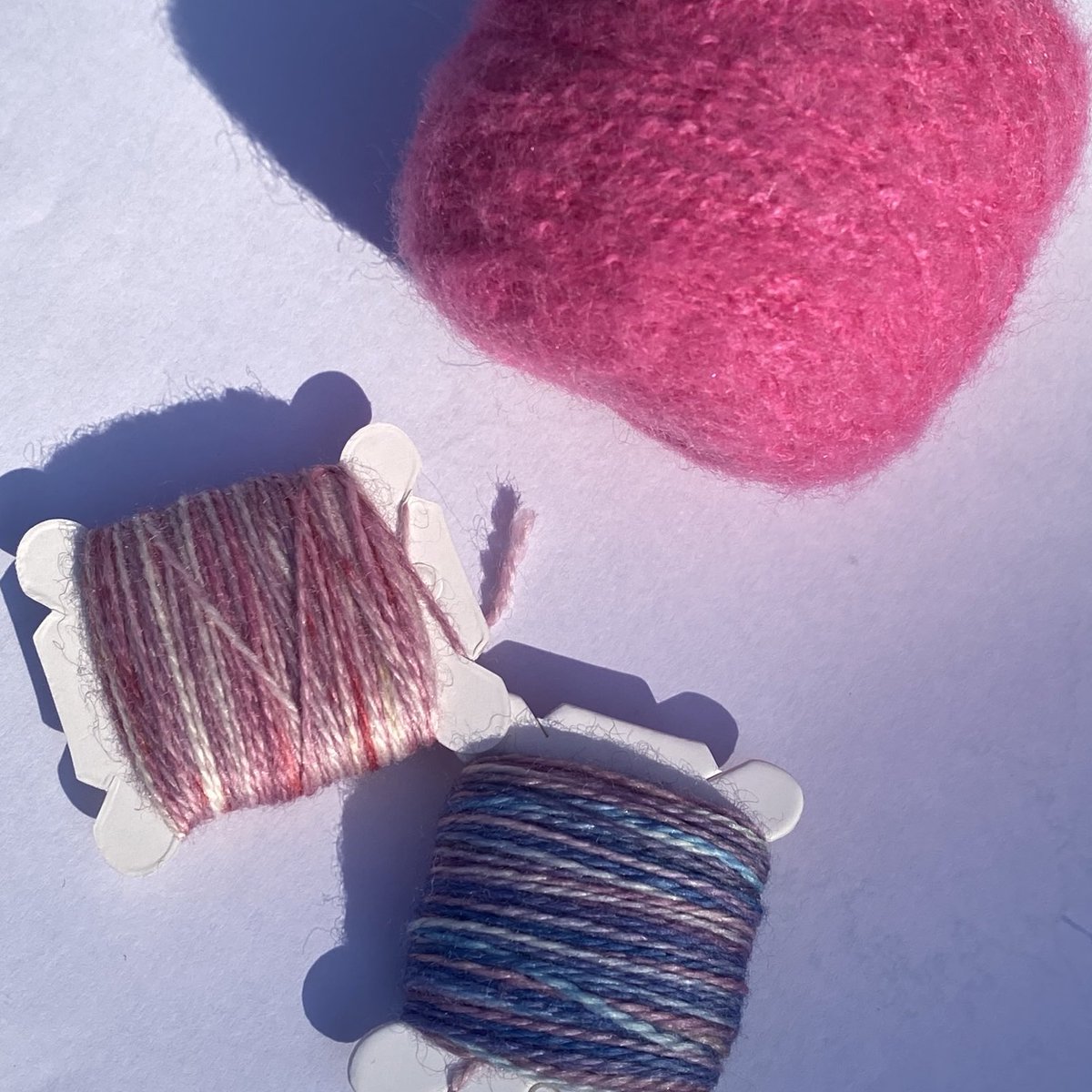 1년만에 돌아 온 어쩌고
그래도 내 뜨개는 순항중ⵈ🚢