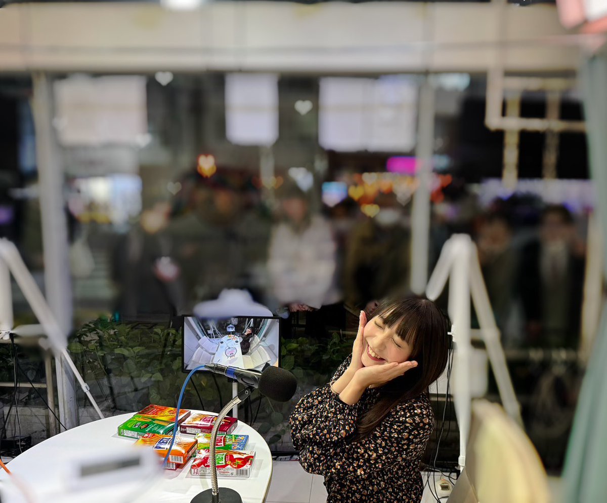 『加藤里保菜のりほにゃんばんわ！！』 
代打MCの遠藤瑠香でした！
聴いてくださった方、観覧しに来てくださった方、ありがとうございました🥰
メールもたくさんで本当に嬉しかったです😭ラブ…♡
りほにゃんも！メール本当にありがとう☺️頑張ってね✨