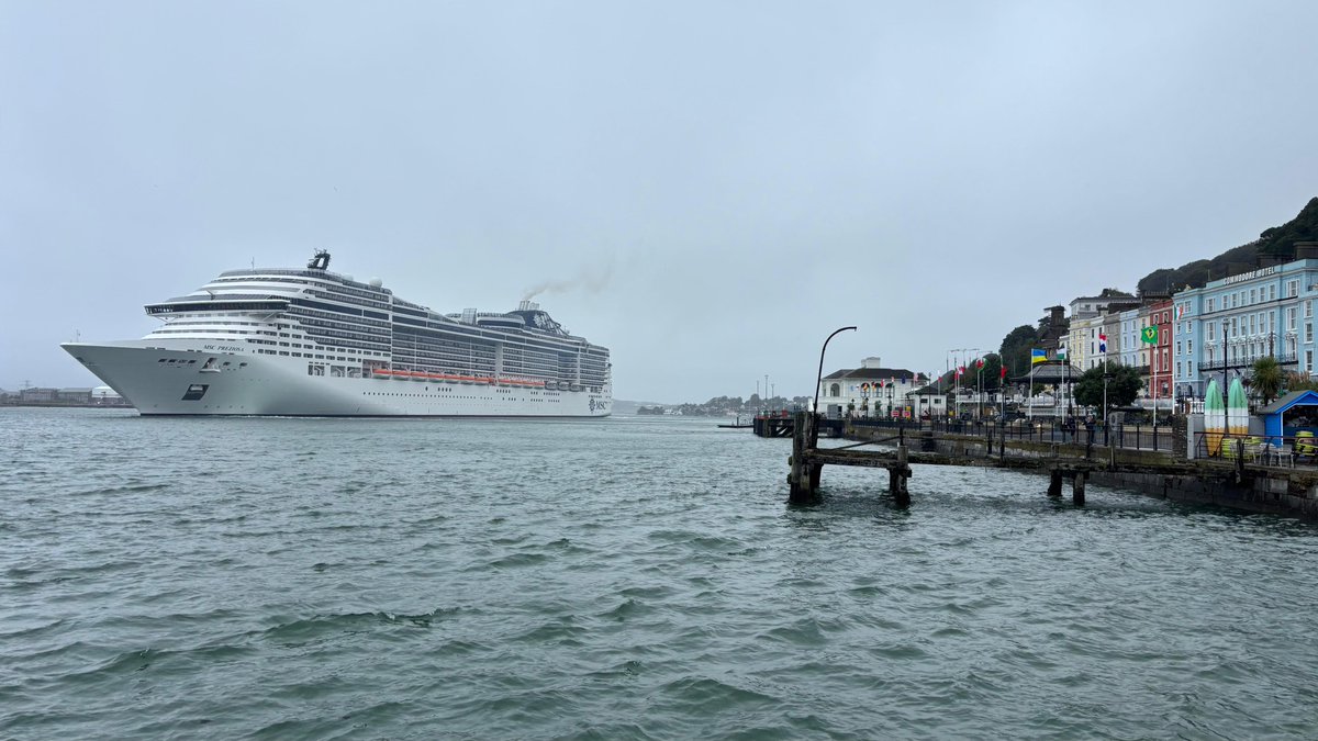 When a cruise ship pulls up looking like a floating skyscraper and the town’s still wondering if it’s a mirage.🏢 

The Queen of the Sea meets the charm of the coast - and yes, she brought her own weather. Cobh may be colourful, but this arrival definitely turned heads.🛳️