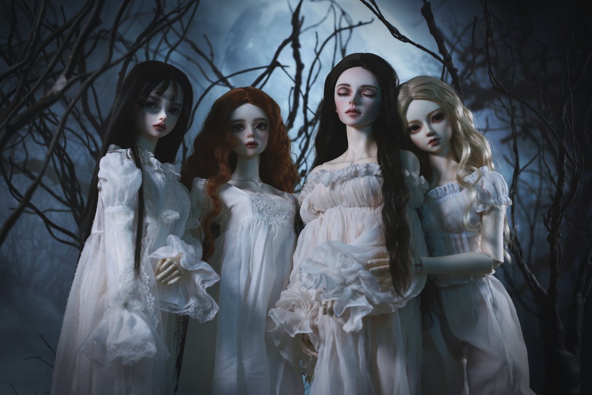 slniimd's tweet image. The magic and the misery, madness and the mystery