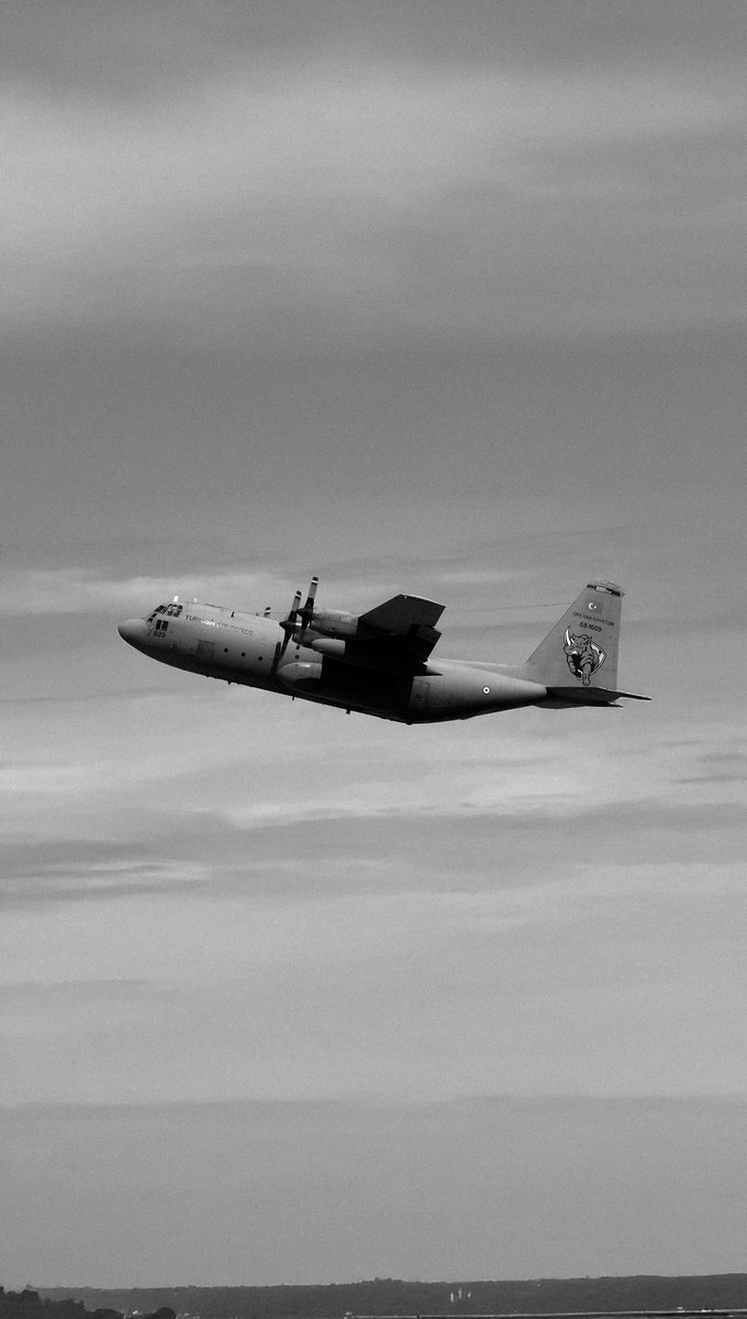 YEGwallpaper's tweet image. 