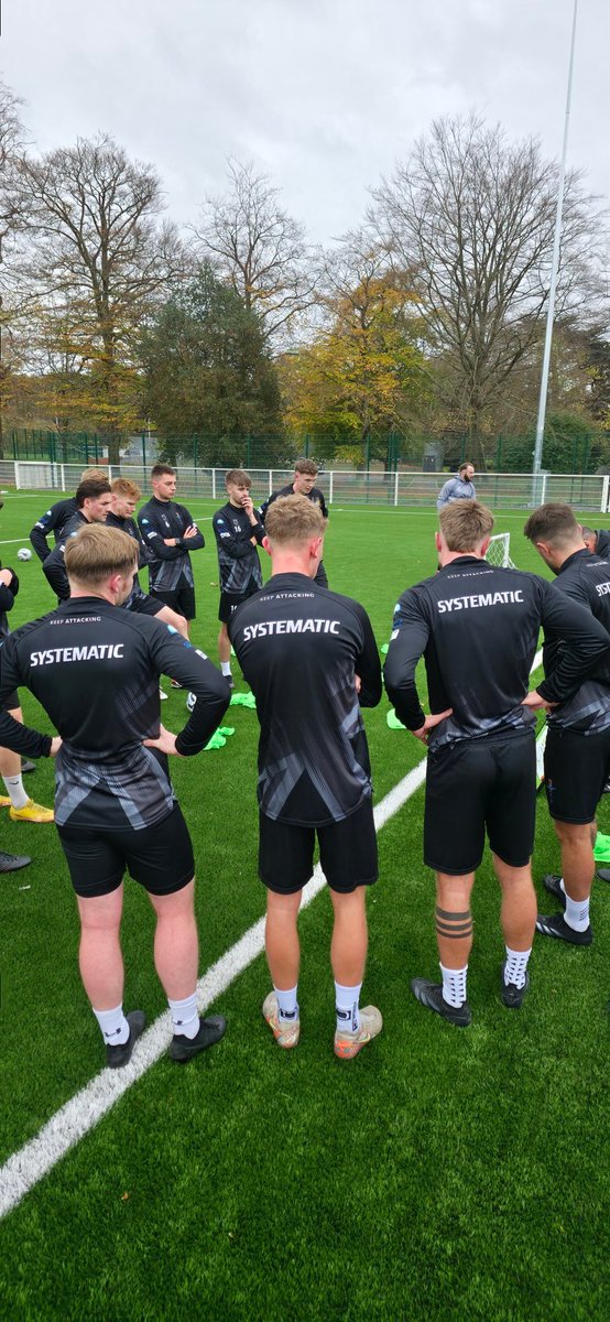 Gareth Dunn tweet media