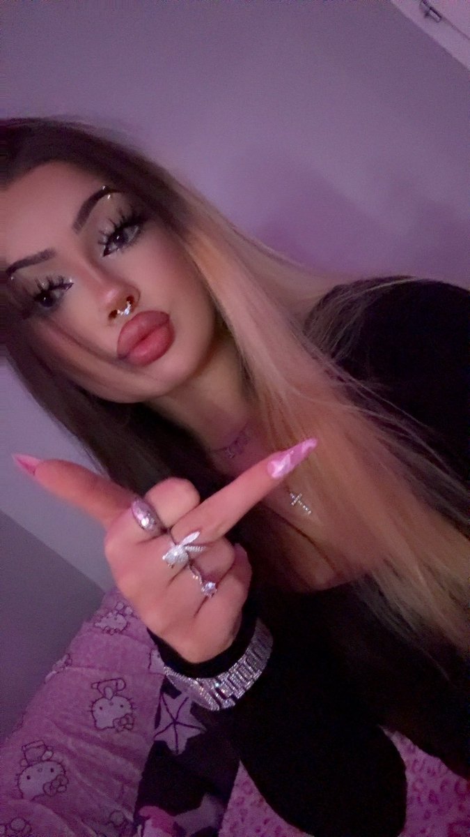 KrólowaOksana 7k 👑 tweet media