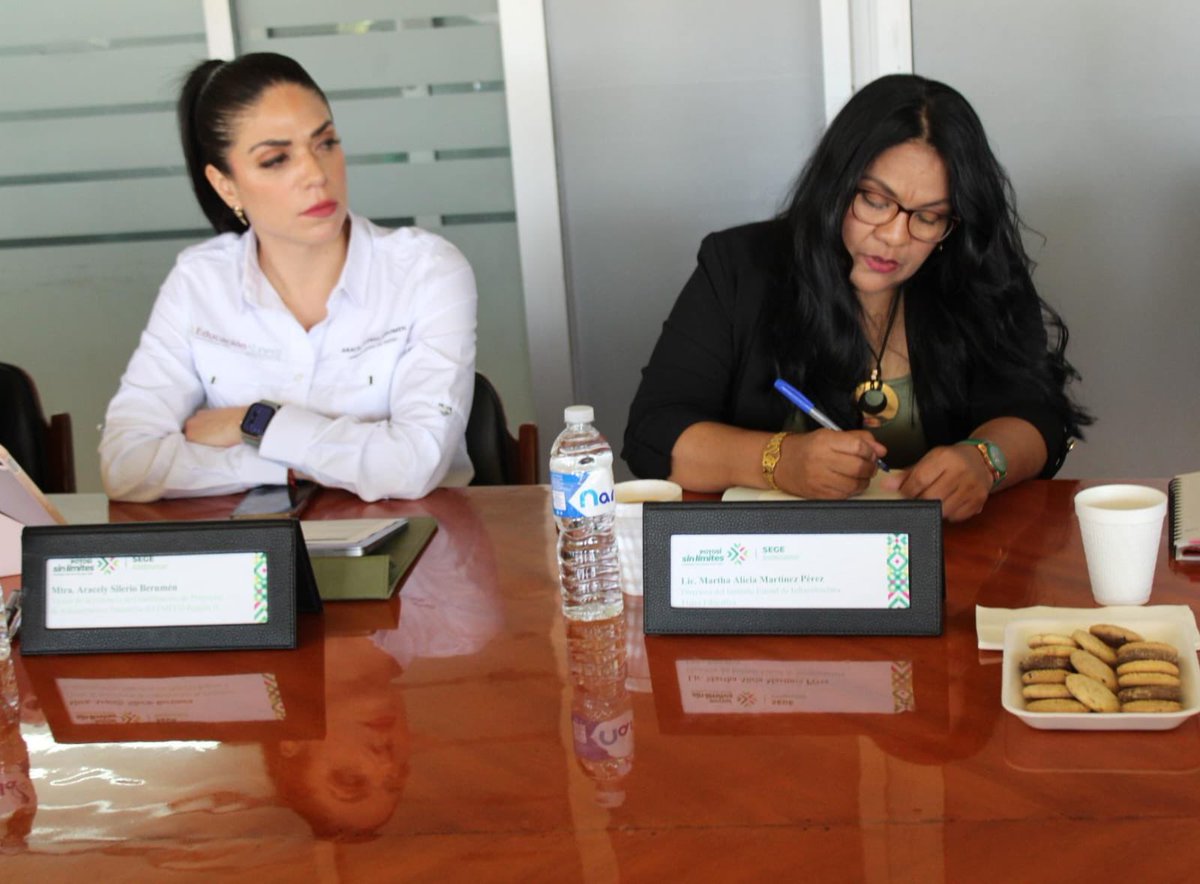 Nos reunimos en San Luis Potosí, con el equipo de la Secretaría de Educación del Estado, el #EIFE, Agrosemex y con la ajustadora Ábaco, para dar seguimiento al seguro de los planteles educativos que fueron afectados por las lluvias.