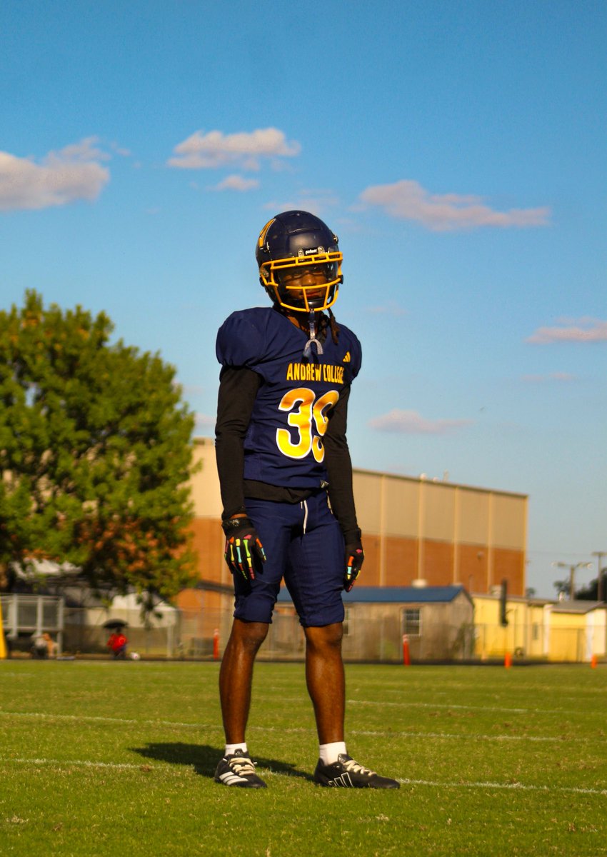 Ej Bennett jr tweet media