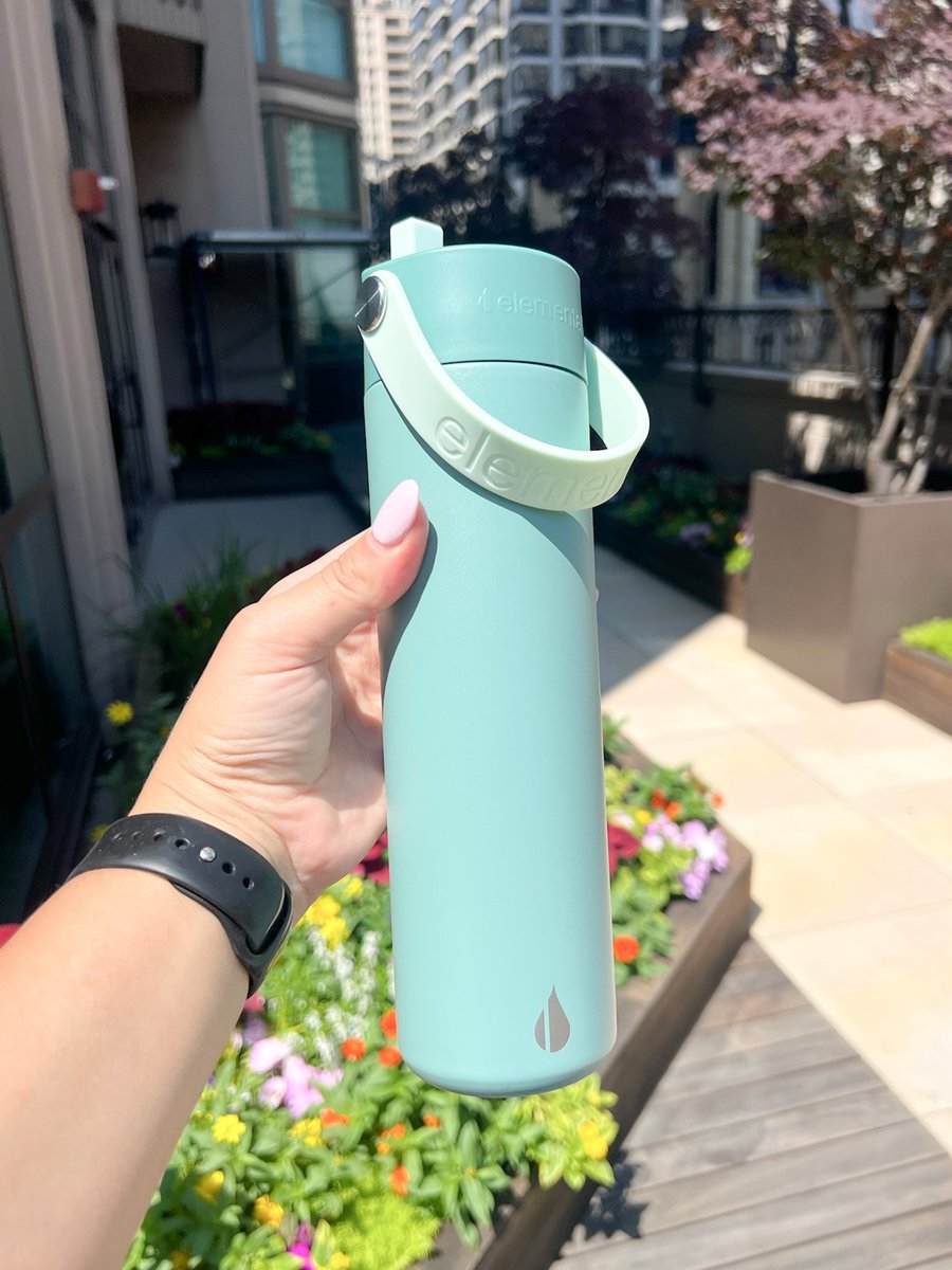 BubblyMoments's tweet image. Sip in style 💧
Stay refreshed all day with the Elemental 24oz Insulated Water Bottle — leak-proof, stainless steel, and built for your busy lifestyle! ✨

🛍️: amzlink.to/az0kqD4l5kMWo

#StayHydrated #WaterBottle #AmazonFinds