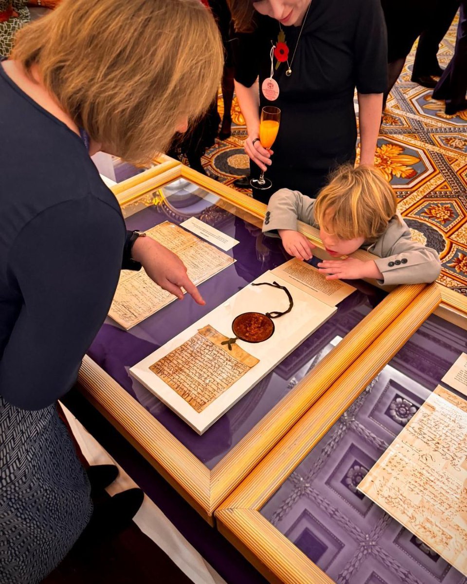 It was lovely to be a part of the first Lady Mayor's Show on Saturday, showing off some of London's oldest treasures at Mansion House!

#LadyMayorsShow