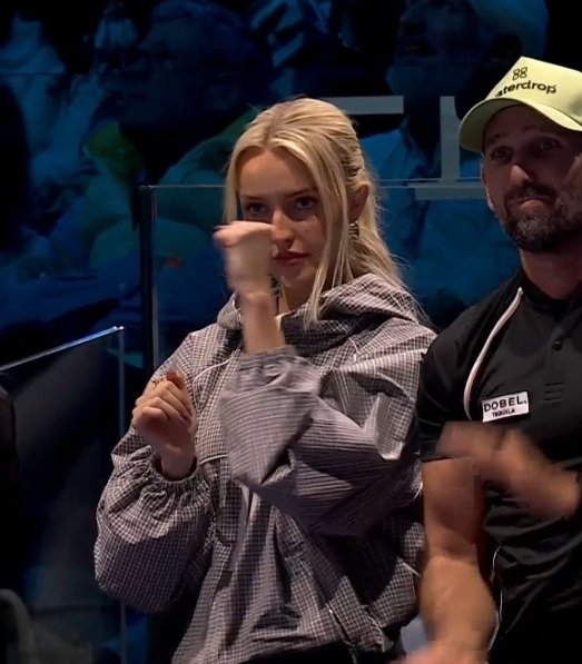 Taylor Fritz's coach on her feet