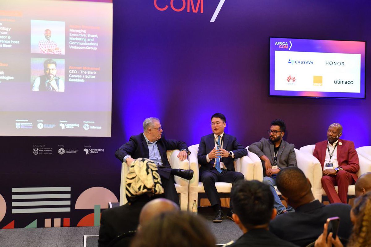 🔥 WIN the all-new HONOR X7d! 🔥
Think you know your tech? Here’s your shot 👇
Guess the topic of our Fireside Chat 
Comment a speaker’s name for a bonus entry 🎤
Follow <a href="/HonorAfrica/">HONOR South Africa</a> 
Use these hashtags: #HONORXAfricaTech2025 #HONORX7d