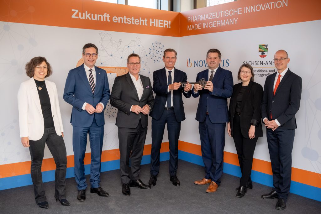 💉 💉💉 Medicine News!💉 💉 💉  Switzerland's Novartis has selected the eastern German city of Halle as the site of its new facility for #cancer treatment production. The expansion will further enhance the #pharma sector in the region.

gtai.de/en/invest/indu…