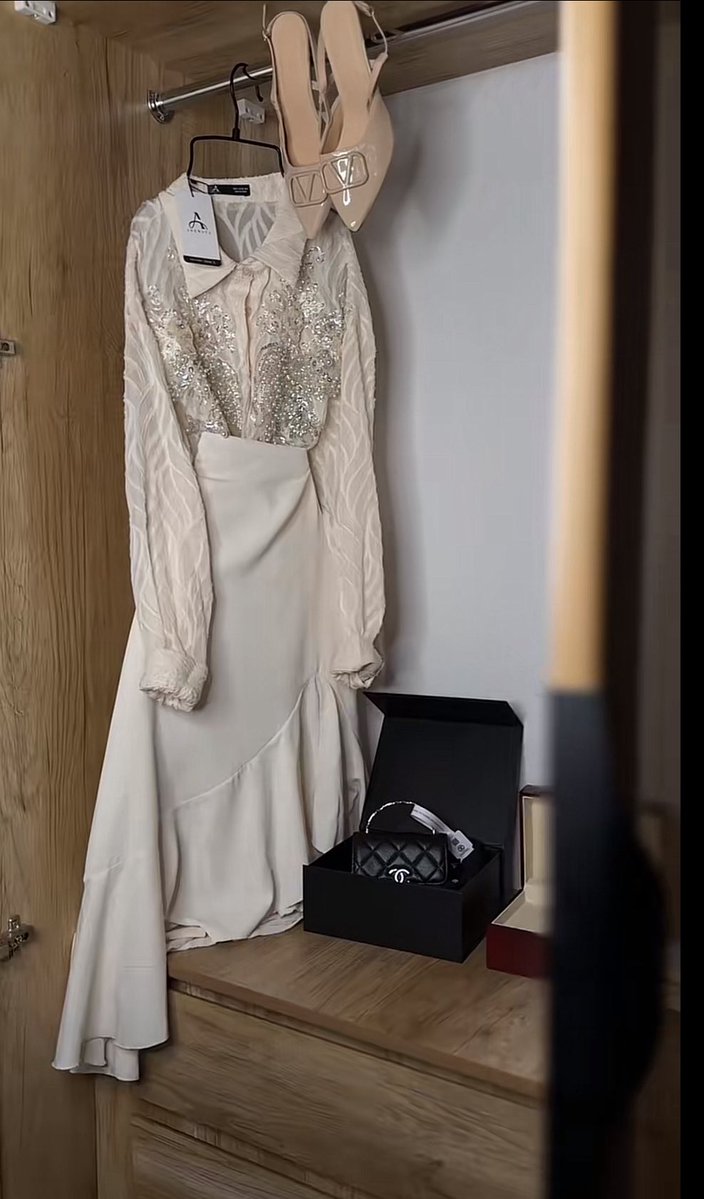 Teshrin11's tweet image. طقم حلو ومرة فخـم من شي إن 🤍