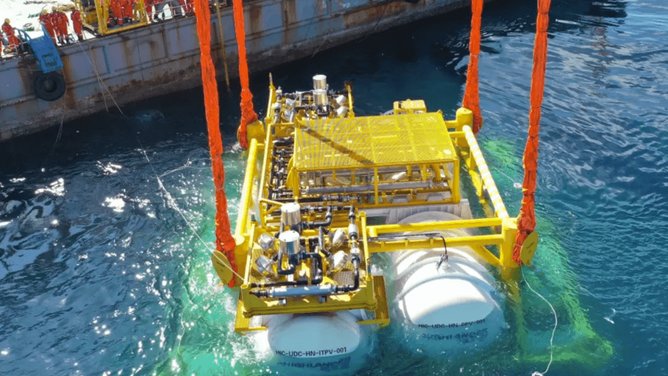 BGlobalTech_en's tweet image. 🤿
Are China&apos;s Wind-Powered #Underwater Data Centres the Future? — @DataCentre_Mag

#windenergy #renewableenergy #datacentres
👉 datacentremagazine.com/news/how-susta…