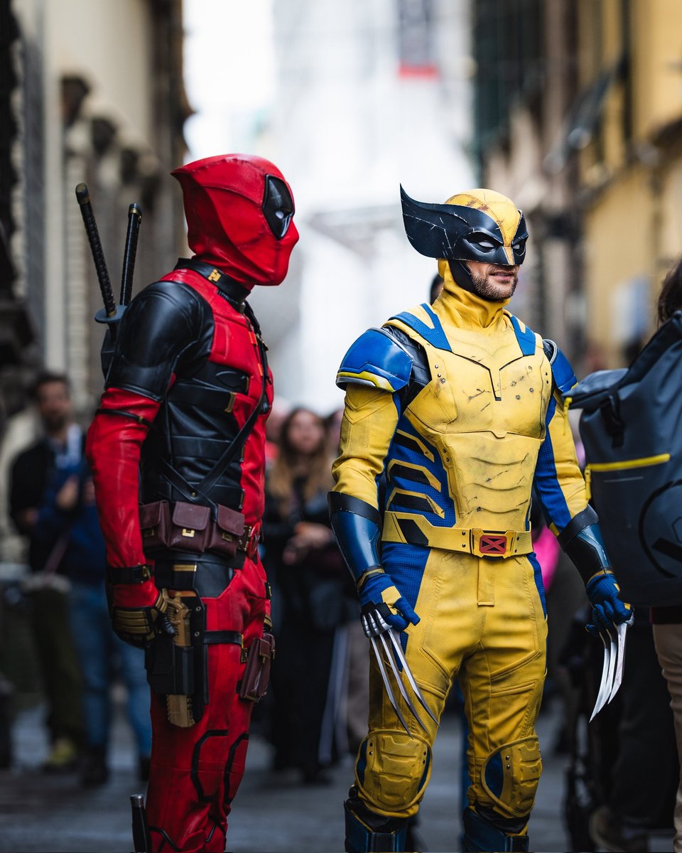 SambuzCosplay's tweet photo. I made an educated wish
#LuccaComics2025 #Cosplay #Marvel #Deadpool #Wolverine #LuccaComics
Ph IG @andreasimonettifoto https://t.co/anc2hXRyzk