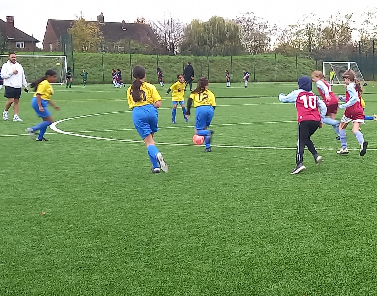 Girls Football Tournament: The Girls faced St John's in the Round of 16. A competitive, end to end game saw Roxbourne narrowly beaten 1-0. Great effort Girls!