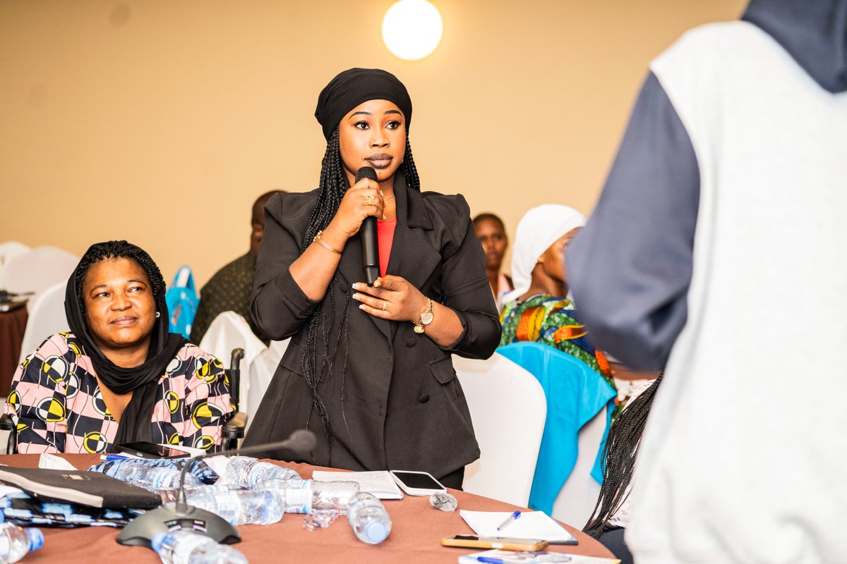 PNUDGuinee's tweet image. + 40 #jeunes innovateurs venus de 7 pays d'#Afrique séjournent en #Guinée pour 30 jours d’immersion, de co-création et de formation autour de l’IA et de l’entrepreneuriat digital. L'initiative #BootcampUnipodGuinée25 se veut un catalyseur de l'innovation technologique en Guinée.