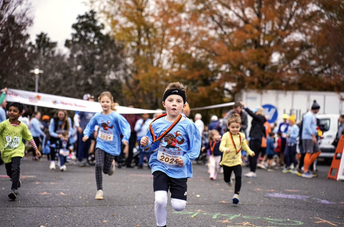 MoveForJenn's tweet image. Join the MFJ squad to VOLUNTEER for Charlotte&apos;s Turkey Trot and help us receive $2,000 to keep survivors moving!

Click the link in our bio to sign up!
Link is full? Please select  &quot;Wherever I am needed&quot; and add “Move For Jenn” as your group affiliation!

See you there! 🦃🏃🏻‍♀️👟