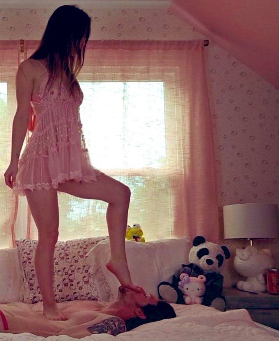 Everything  is as it should be 👠