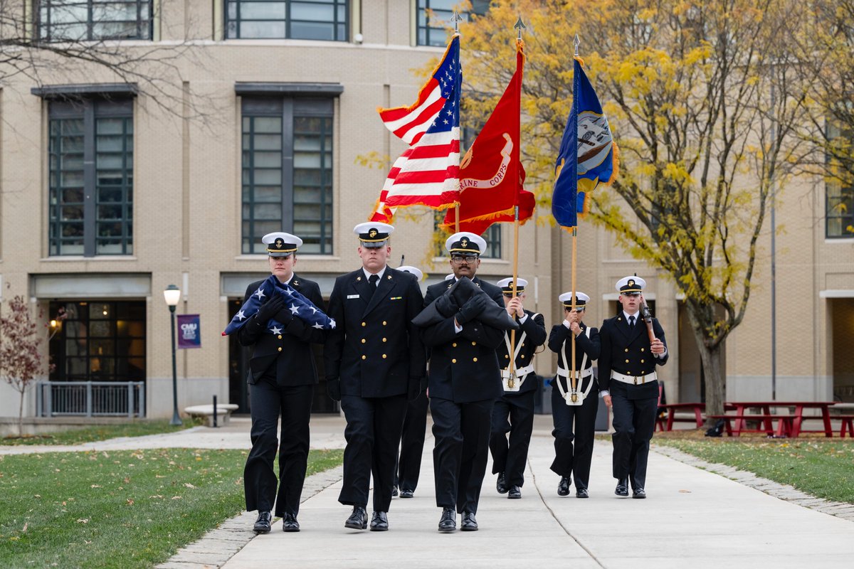 CarnegieMellon's tweet image. On #VeteransDay, we honor those who have served our country with courage and dedication.

Thank you, veterans! 🇺🇸